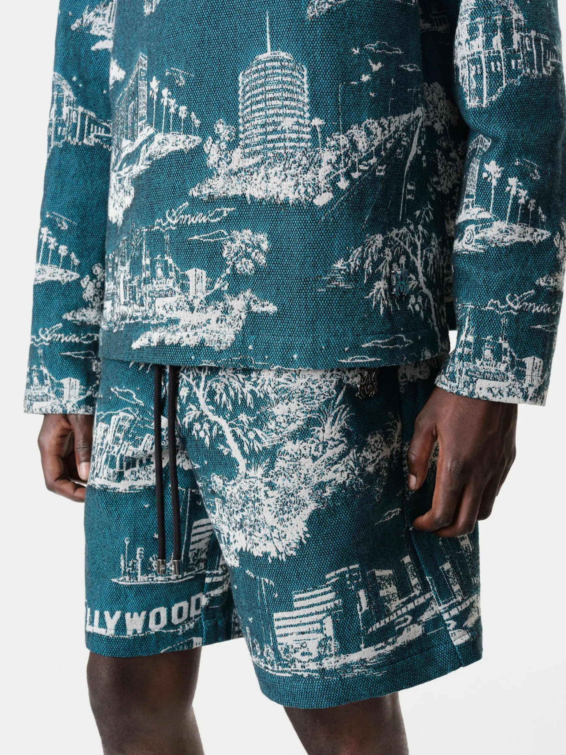 LA LANDMARK TAPESTRY SHORT