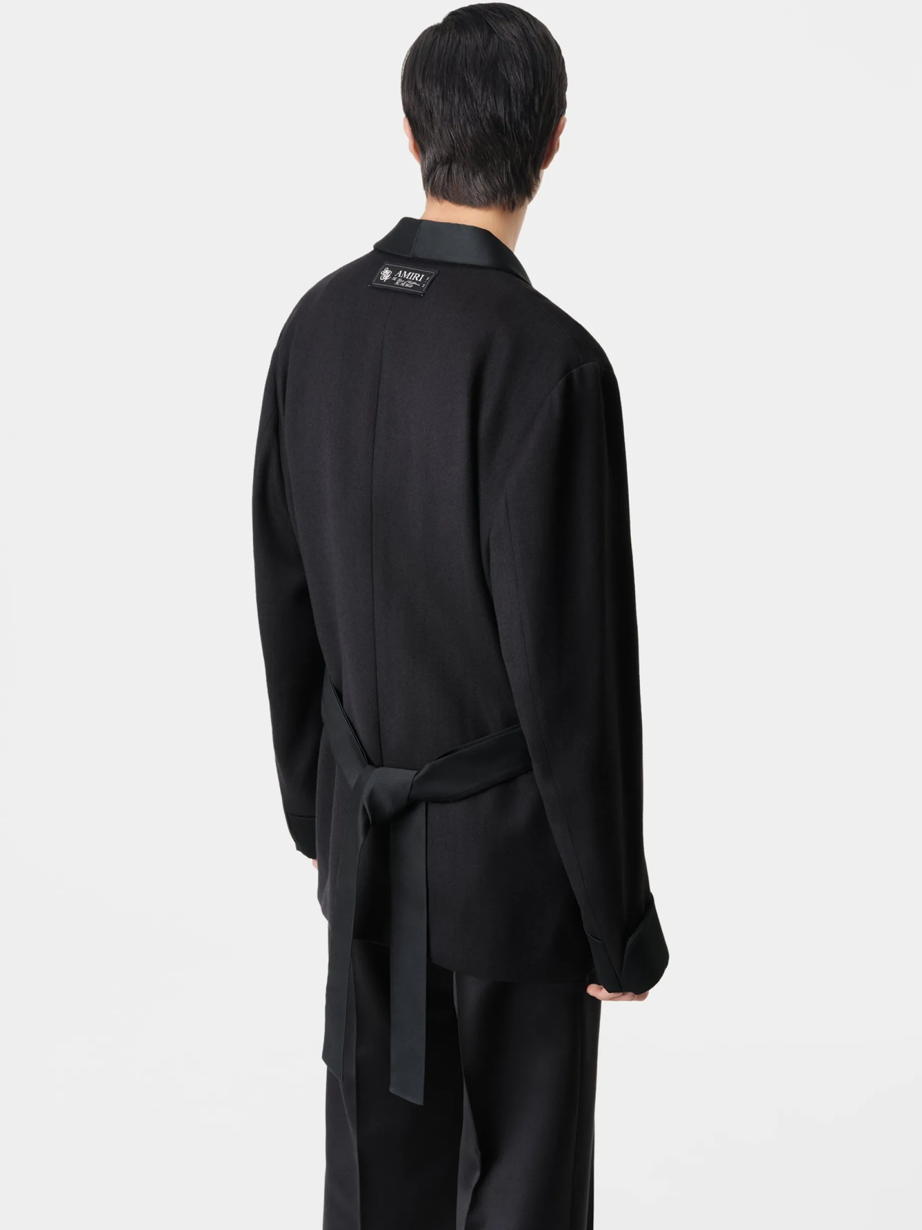 SMOKING JACKET